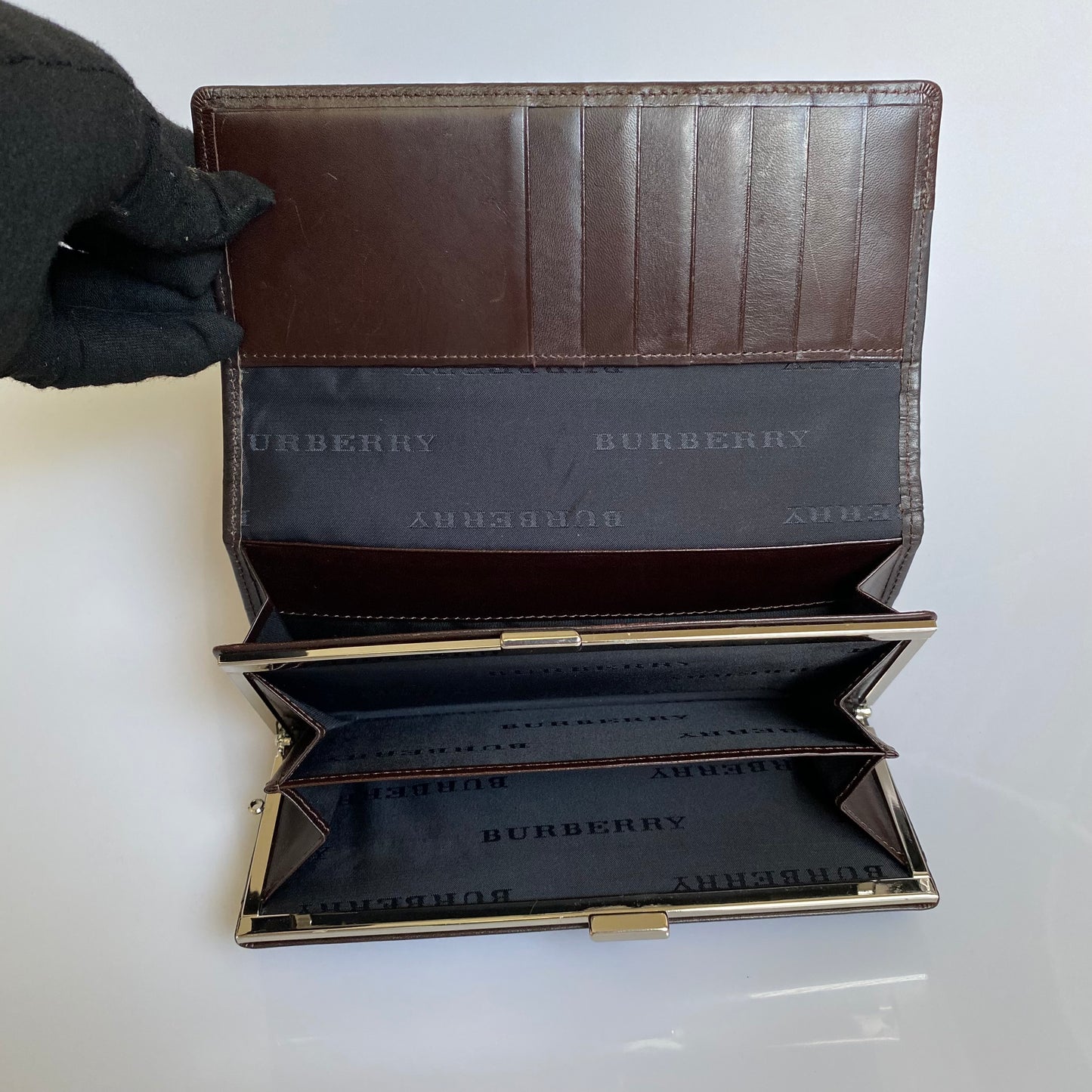 Burberry classic check long wallet Authentic with coa 7.3x3.9