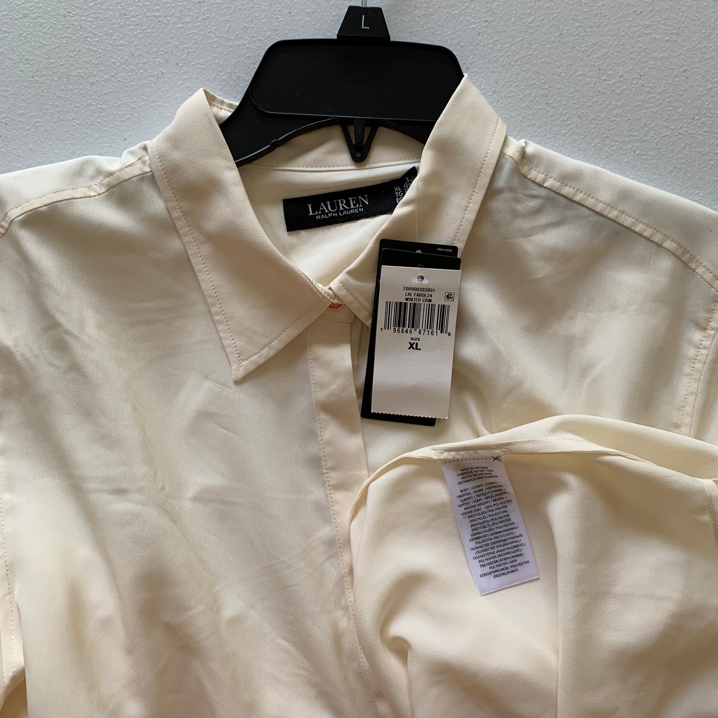 Lauren Ralph Lauren Women’s NWT cream long sleeve blouse size XL