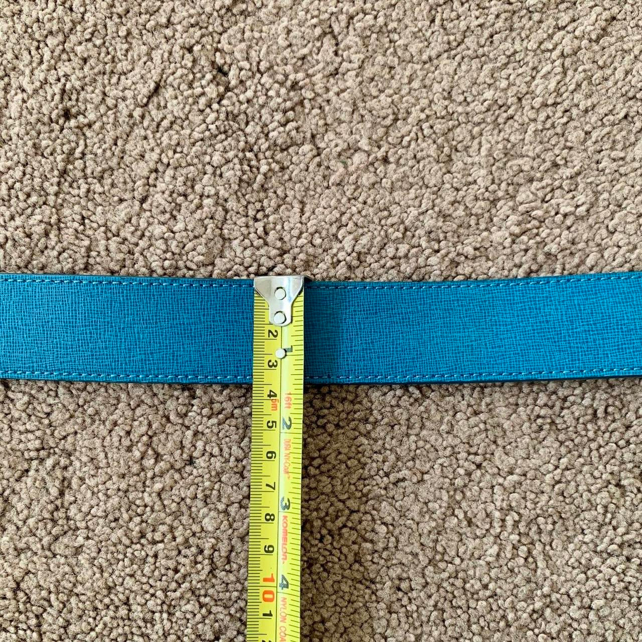 Authentic FENDI Women’s FF gold buckle blue leather belt