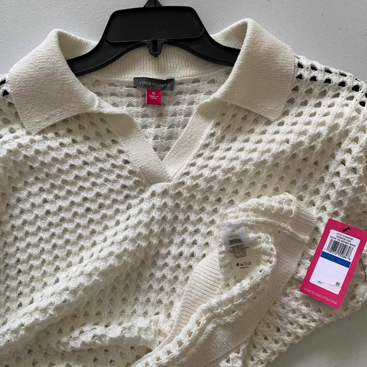 Vince Camuto Womens NWT knitted white sweater top