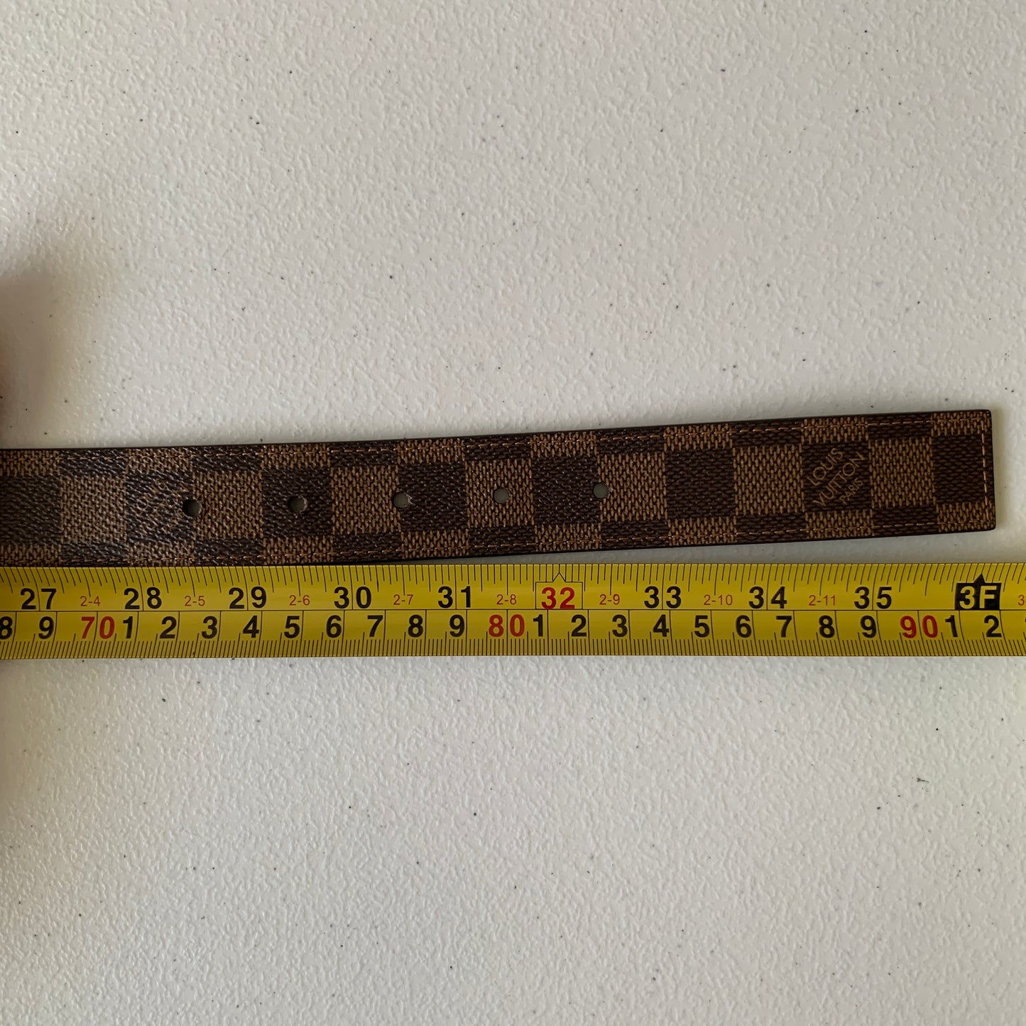 Louis Vuitton unisex reversible belt 80 cm 32 inch Belt authentic with COA