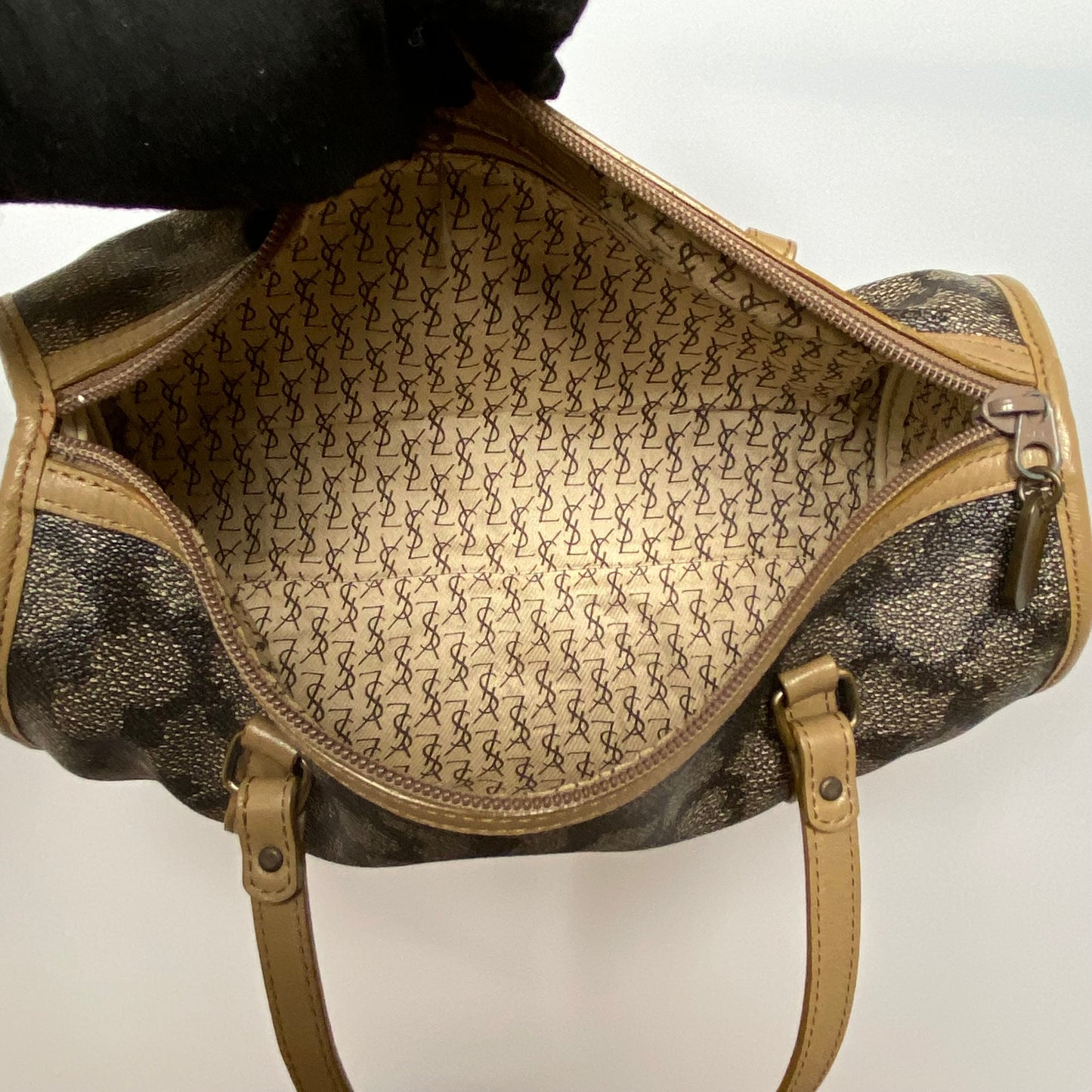 Yves Saint Laurent vintage giraffe barrel shoulder bag Authentic with COA 11.5x6x4.3
