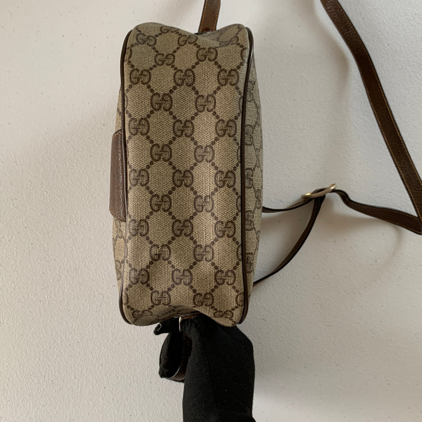 Gucci vintage GG supreme sherry line shoulder bag authentic with COA