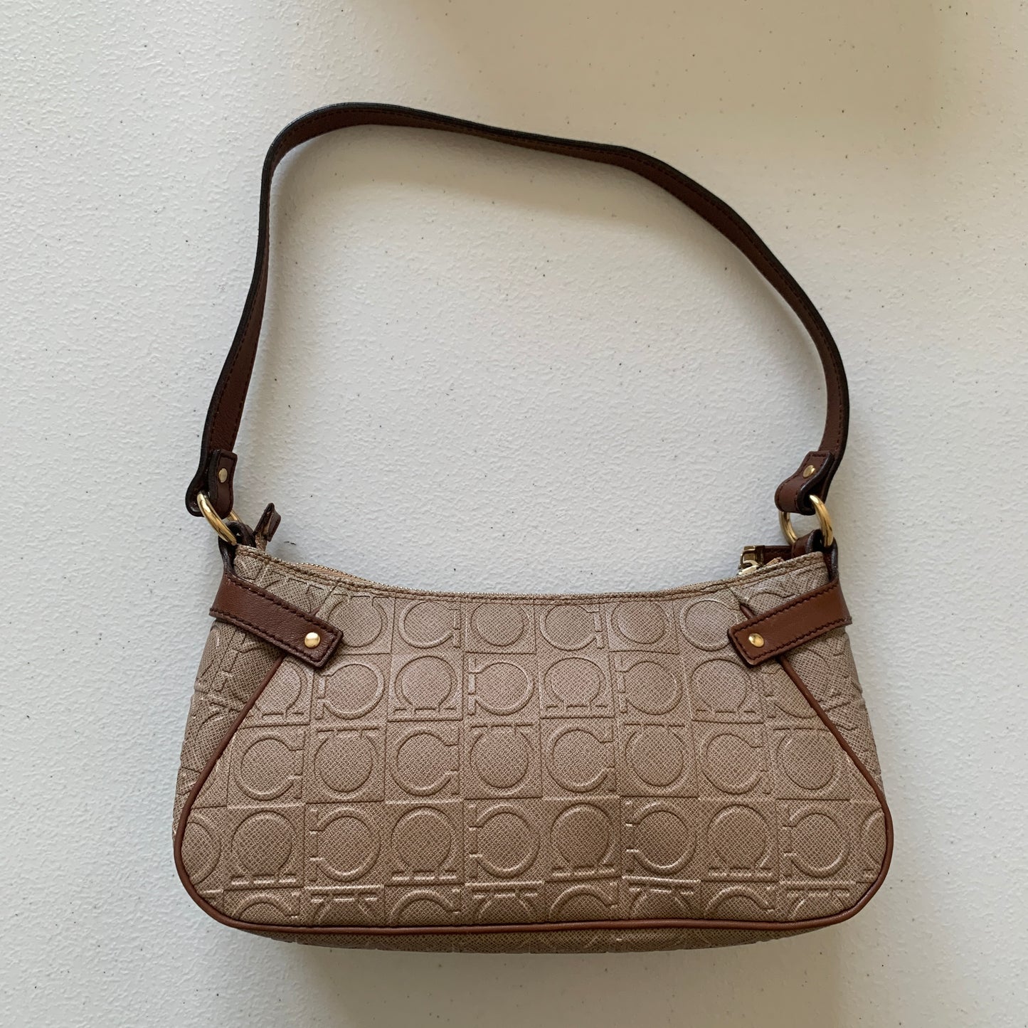 Salvatore Ferragamo Gancini logo embossed shoulder bag purse authentic with COA box