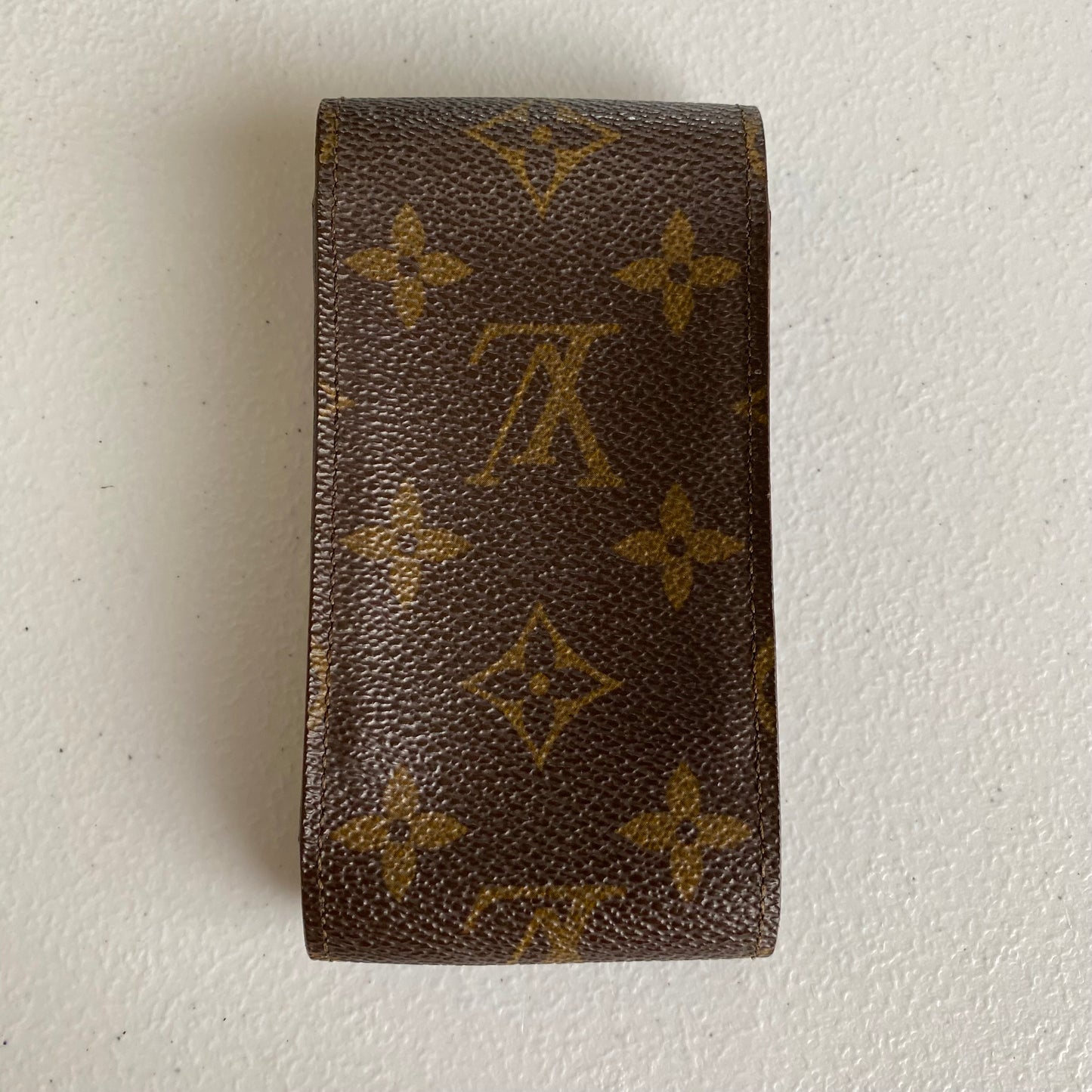 Louis Vuitton monogram holder MI0954 authentic with coa