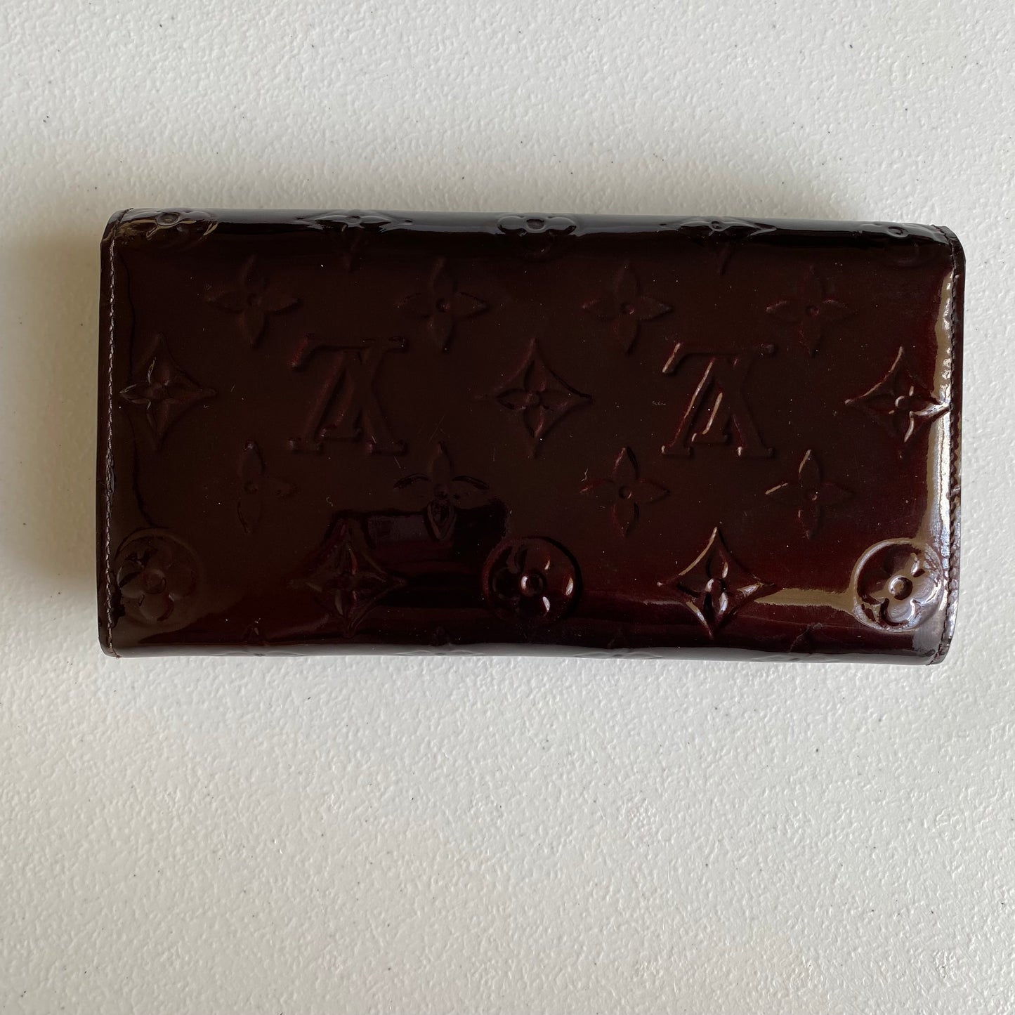 Louis Vuitton vernis long wallet tn3160 authentic with coa