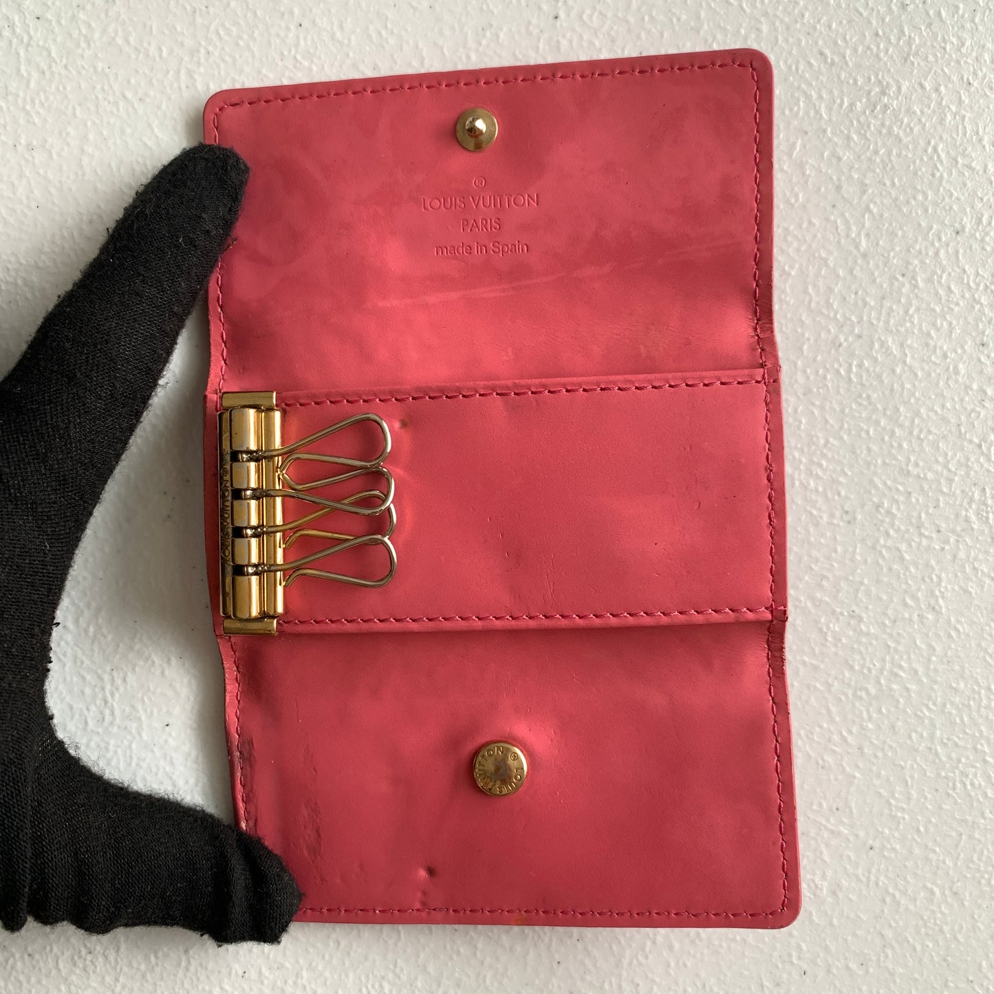 Louis Vuitton monogram pink vernis key holder CA0036 Authentic with COA