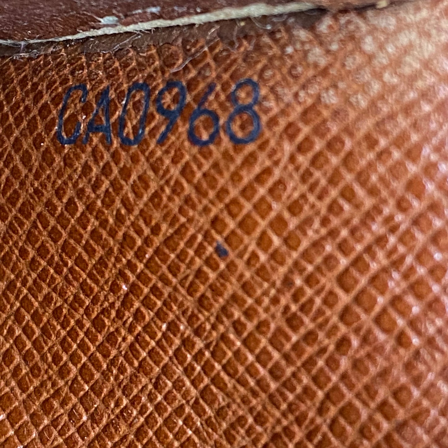 Louis Vuitton monogram card holder wallet Authentic with coa