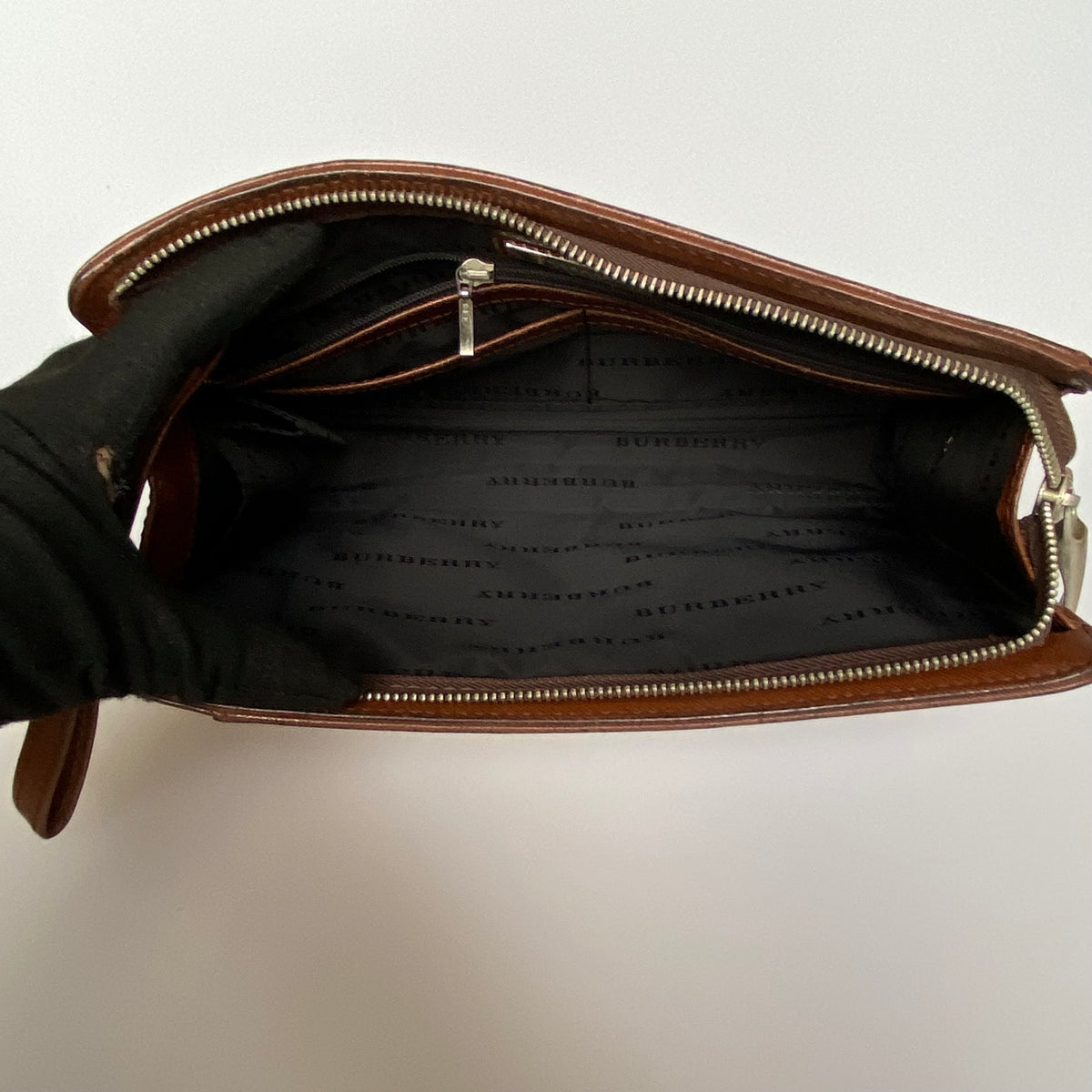 Burberry vintage brown leather wristlet clutch bag Authentic with COA 10.2x7.5x2.3
