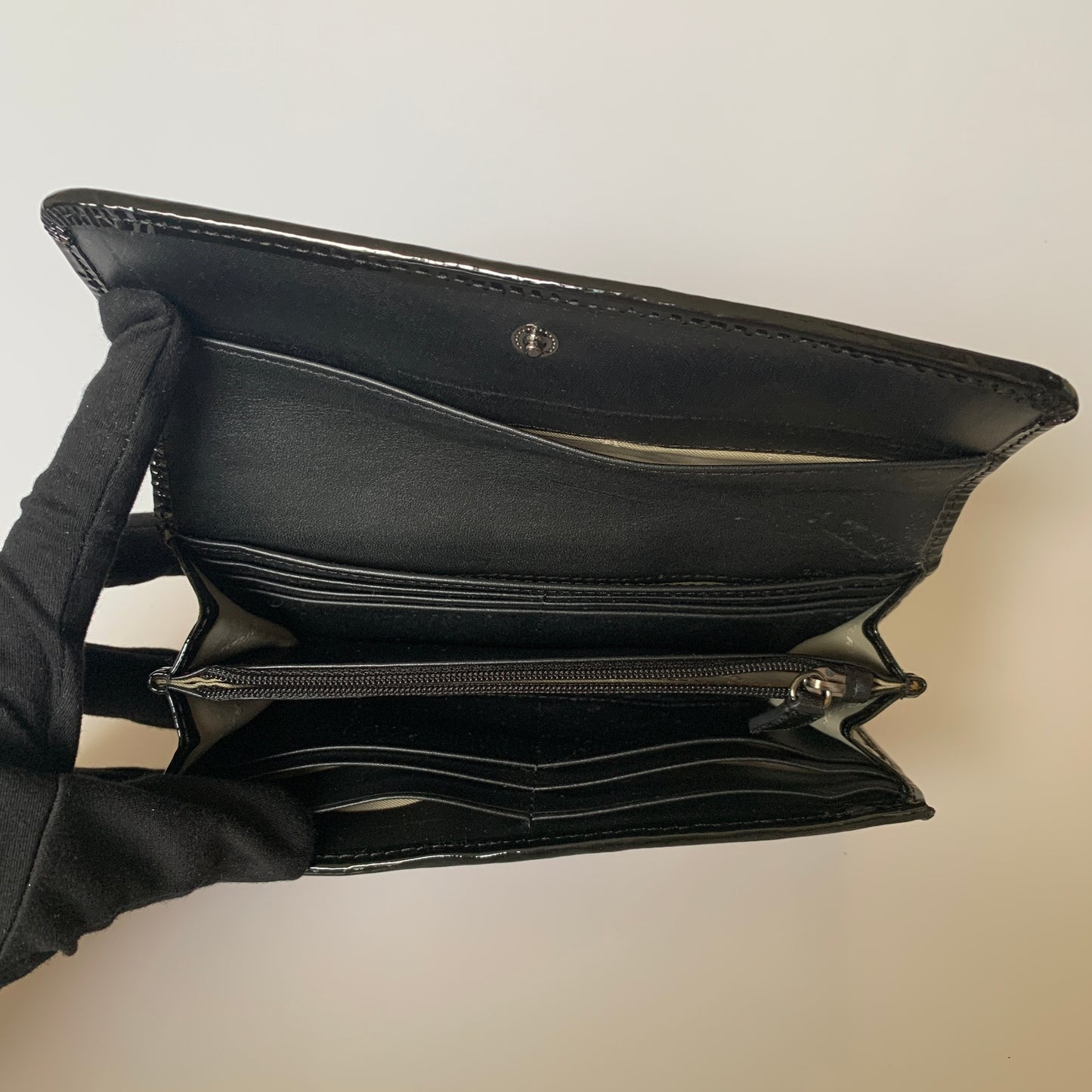 Burberry nuova check long wallet Authentic with COA