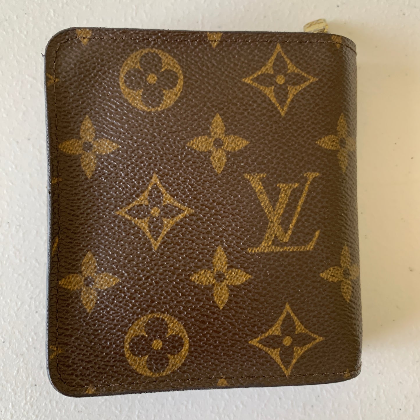 Louis Vuitton monogram compact Wallet CA1021 authentic with COA