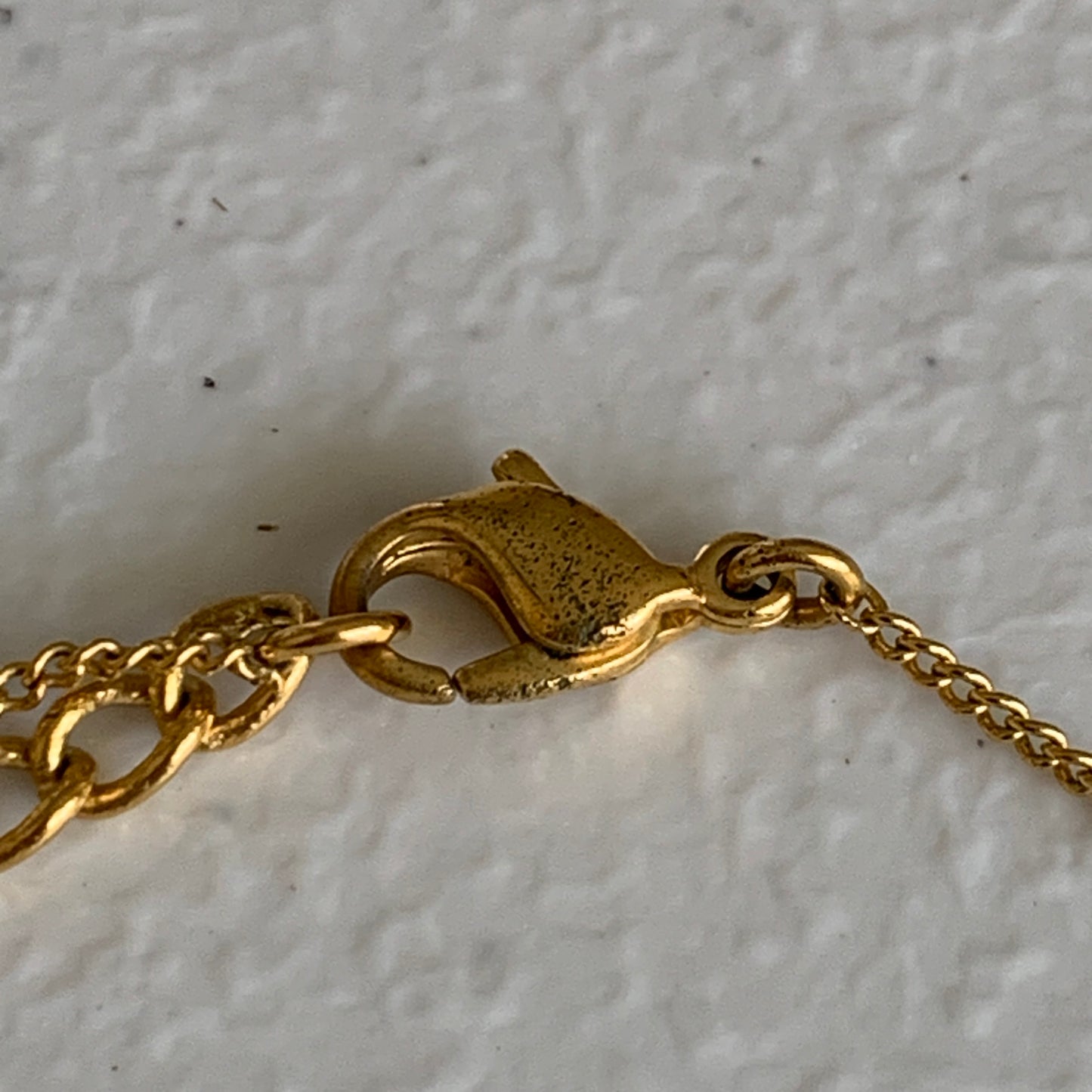 Christian Dior logo round pendant gold plated necklace authentic with COA
