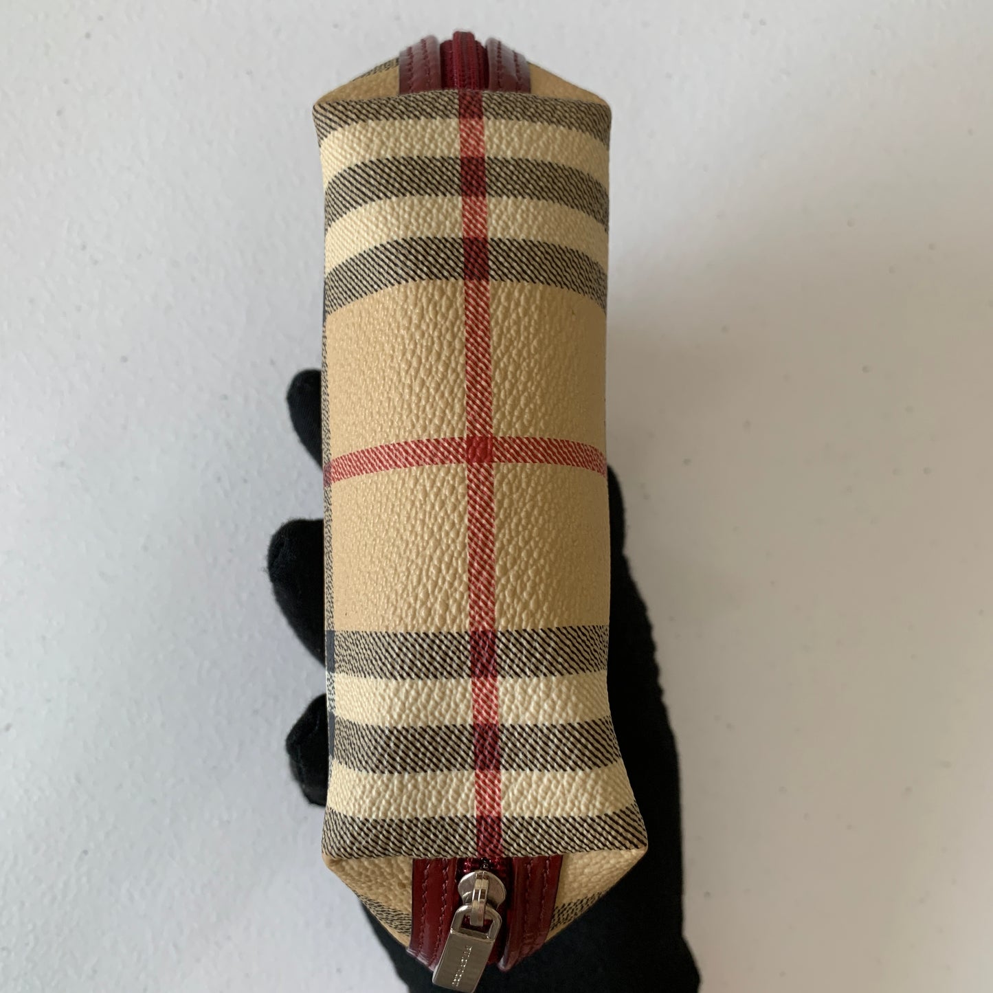 Burberry check cosmetic bag pouch authentic with COA
