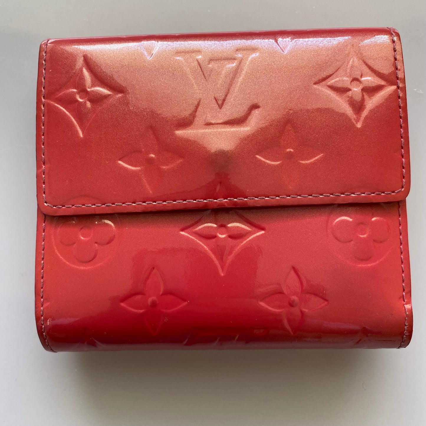 Louis Vuitton pink Vernis compact wallet TH0026 Authentic with coa 4.3x4