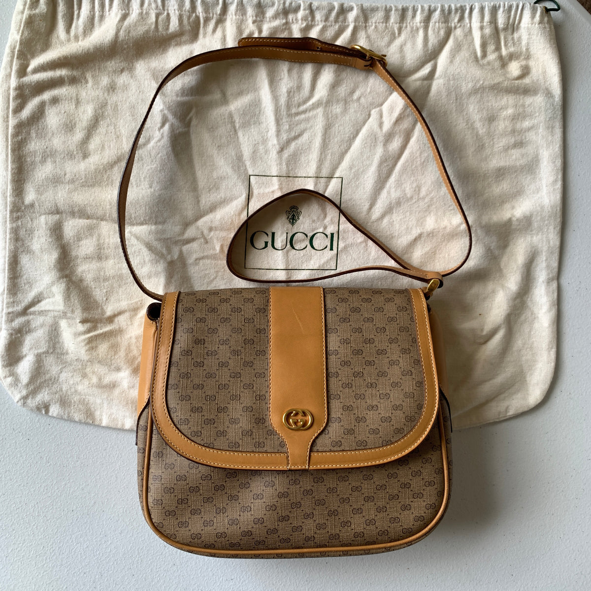 Gucci vintage micro GG crossbody bag Authentic with COA dust bag 10x8.7x2.5