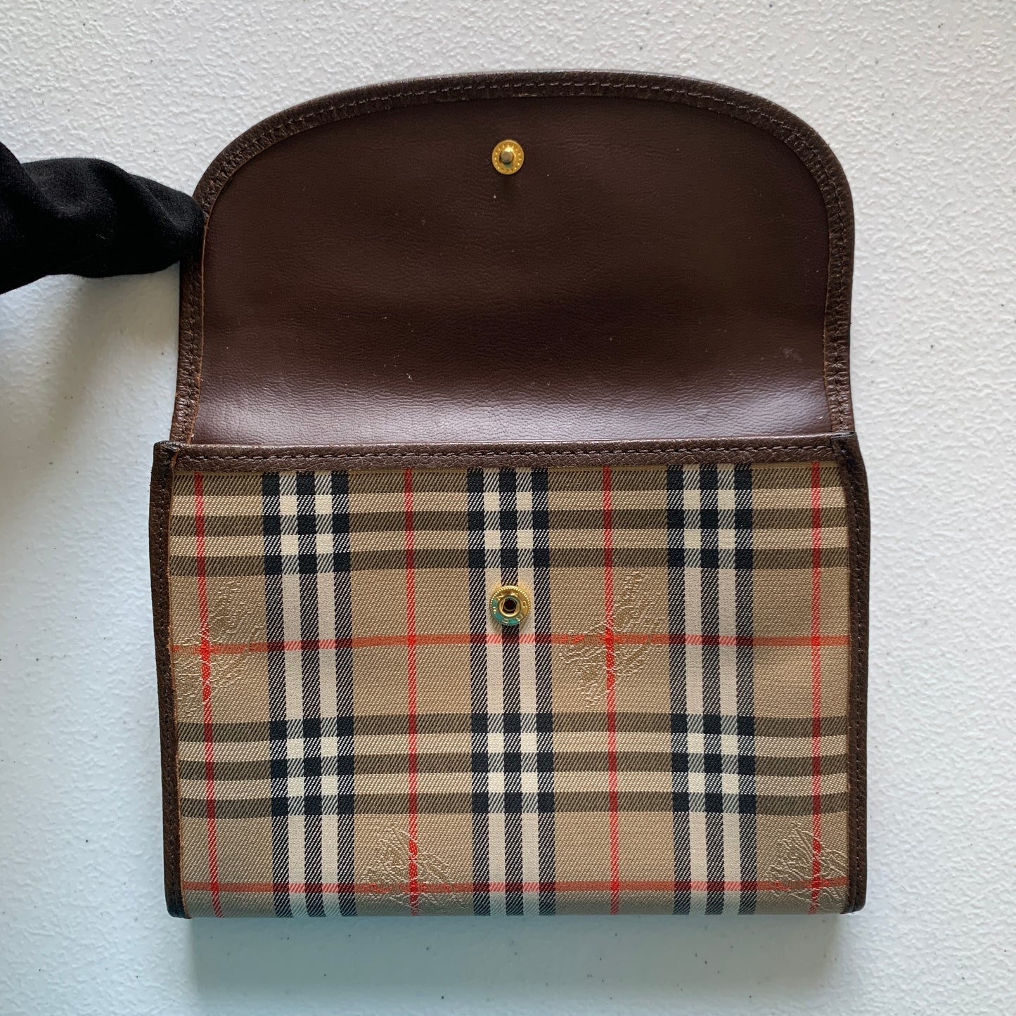 Burberry vintage classic check pouch clutch bag Automatic with COA
