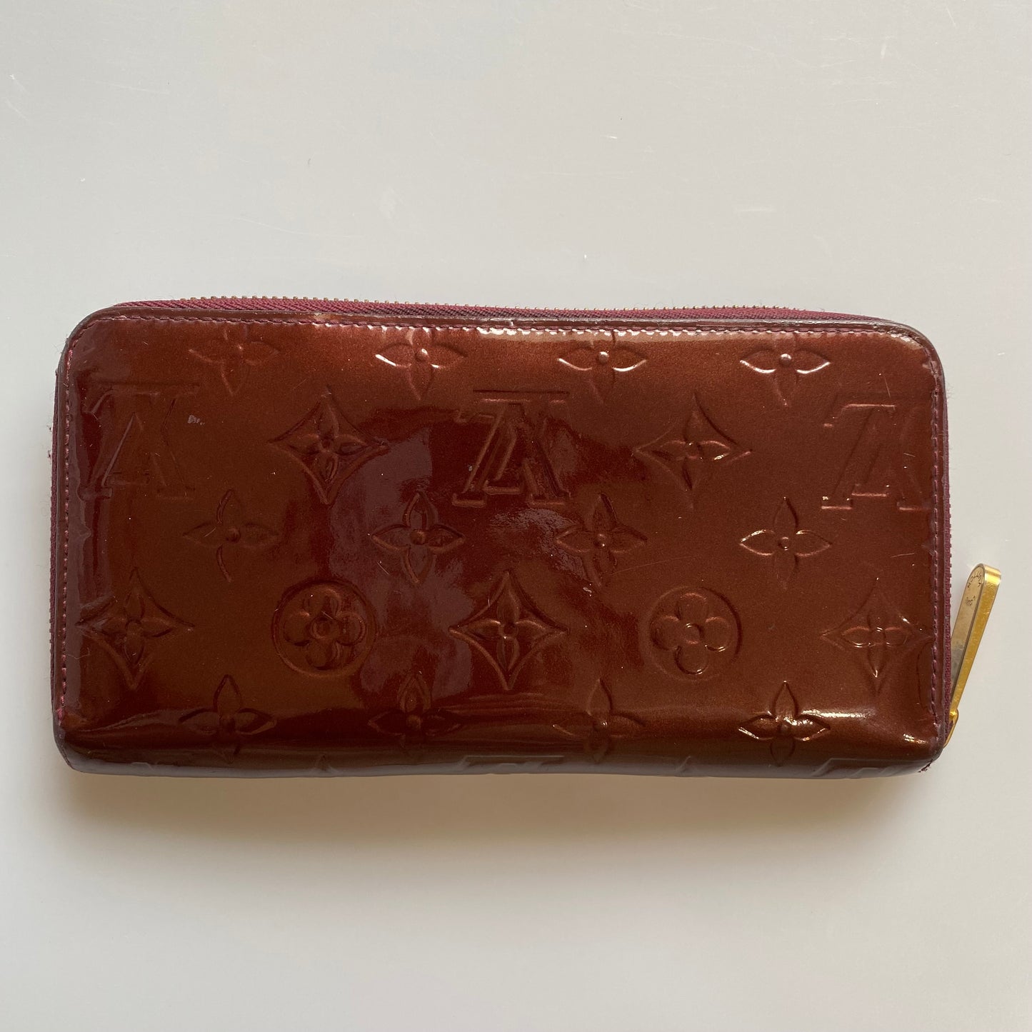 Louis Vuitton monogram vernis zippy wallet SP3130 Authentic with coa