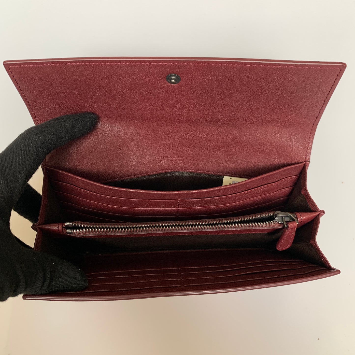Bottega Veneta intrecciata leather long wallet Authentic with COA box and dusty