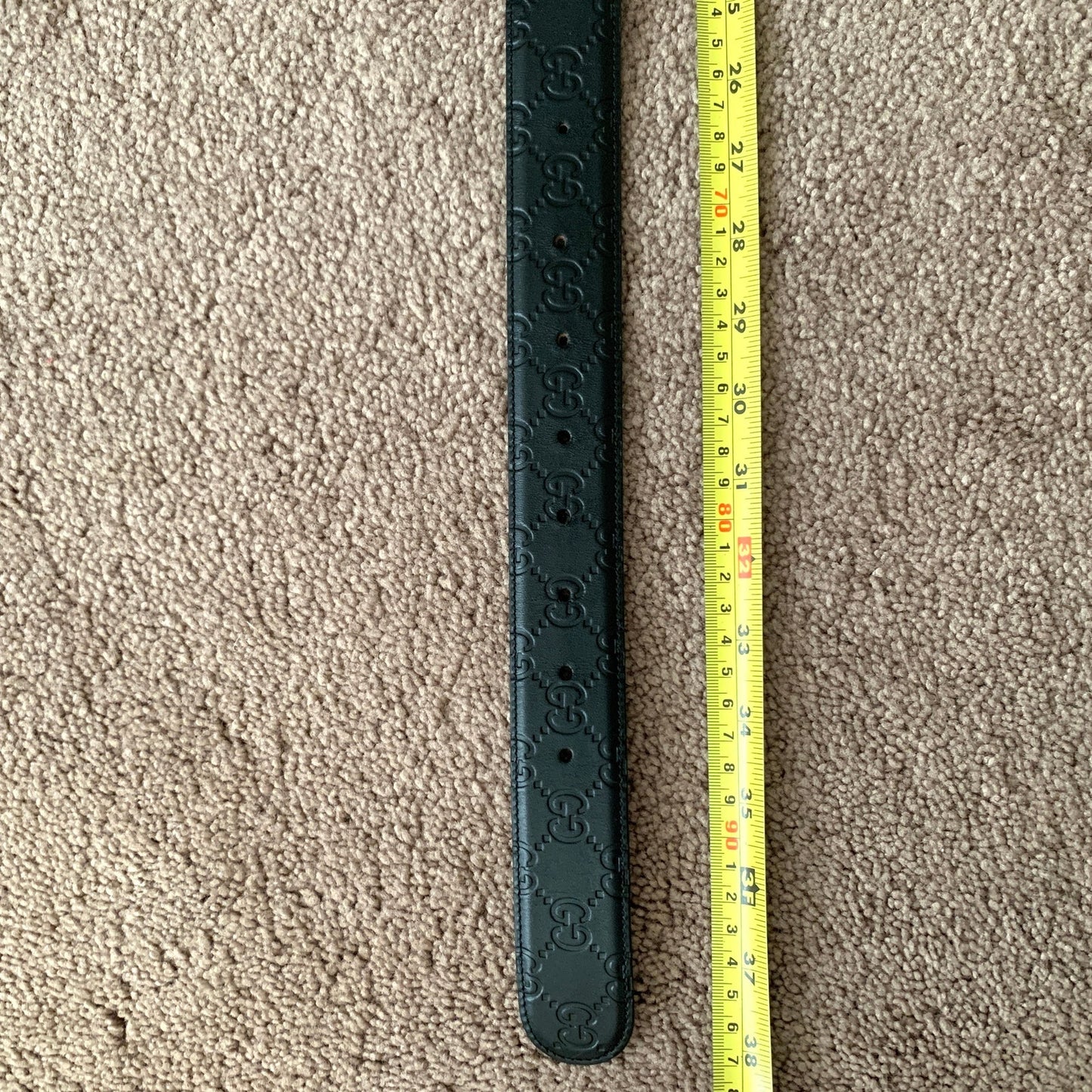 G1035 Gucci signature unisex black leather belt size 34 inch 85 cm