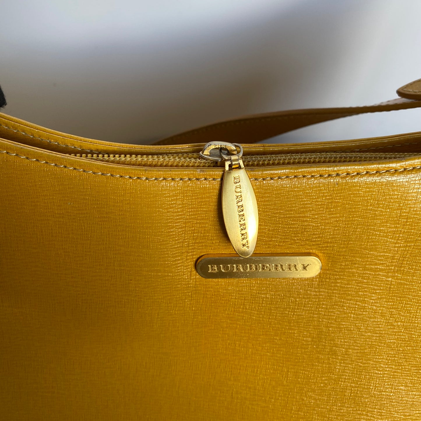 Burberry mustard leather hobo shoulder bag Authentic with COA