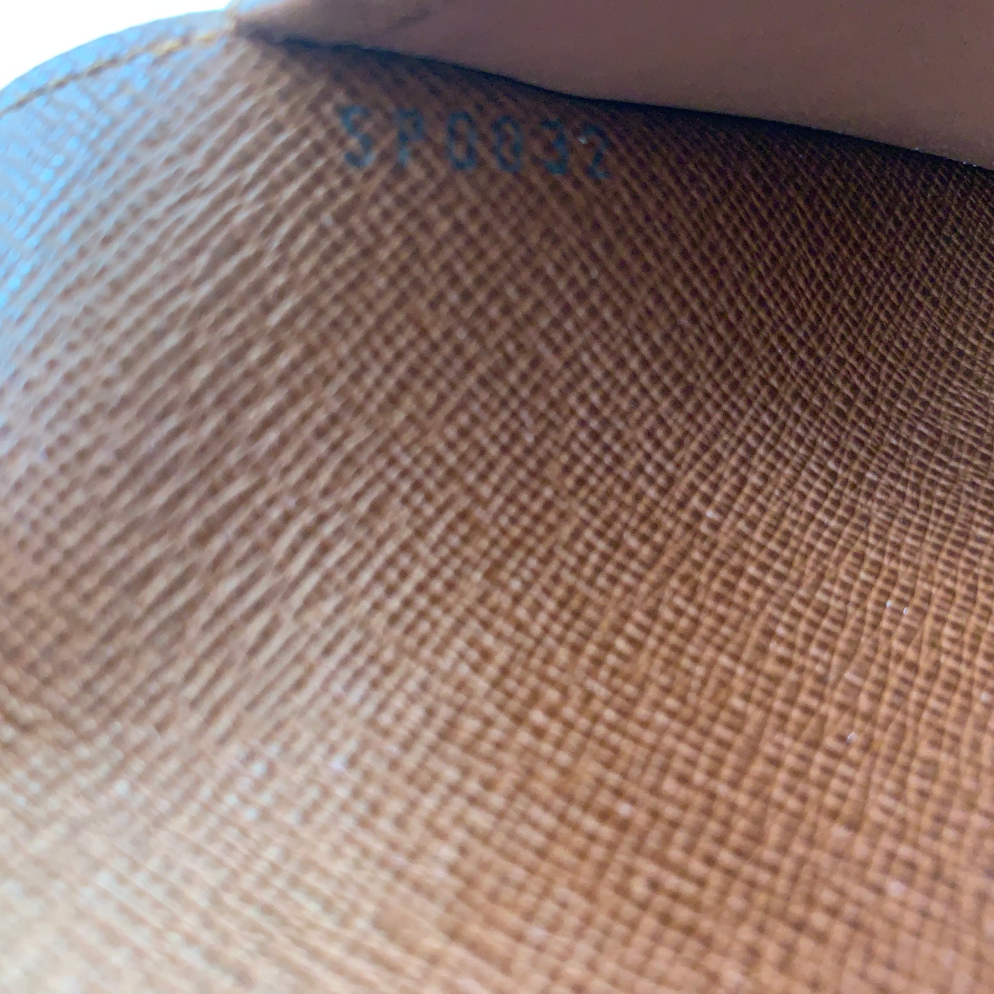 Louis Vuitton monogram wallet unisex Authentic with COA SP0032