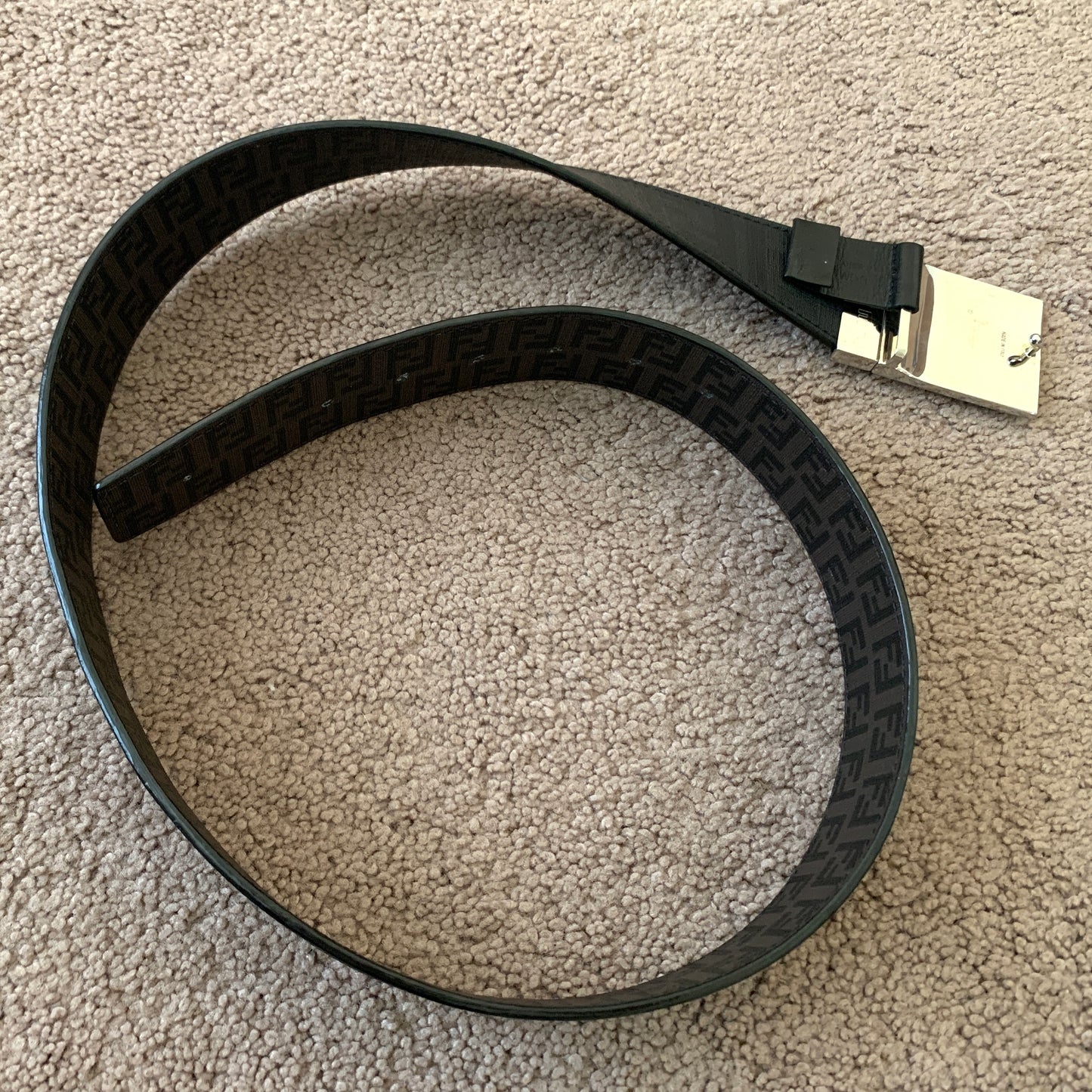 Authentic Fendi unisex double sided reversibile logo belt