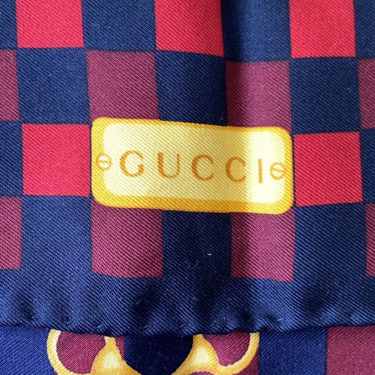 Gucci silk scarf Authentic with COA 16.5 inch