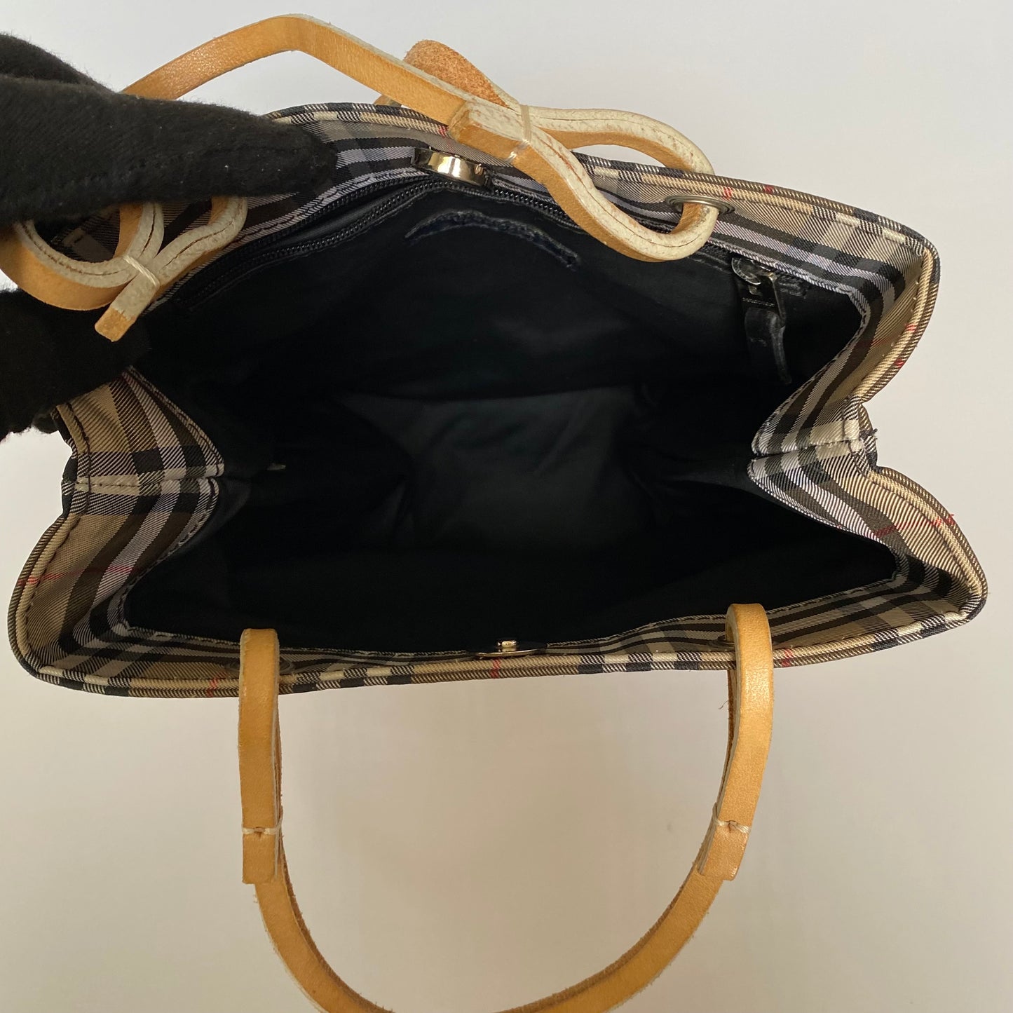 Burberry classic check tote bag purse Authentic with COA