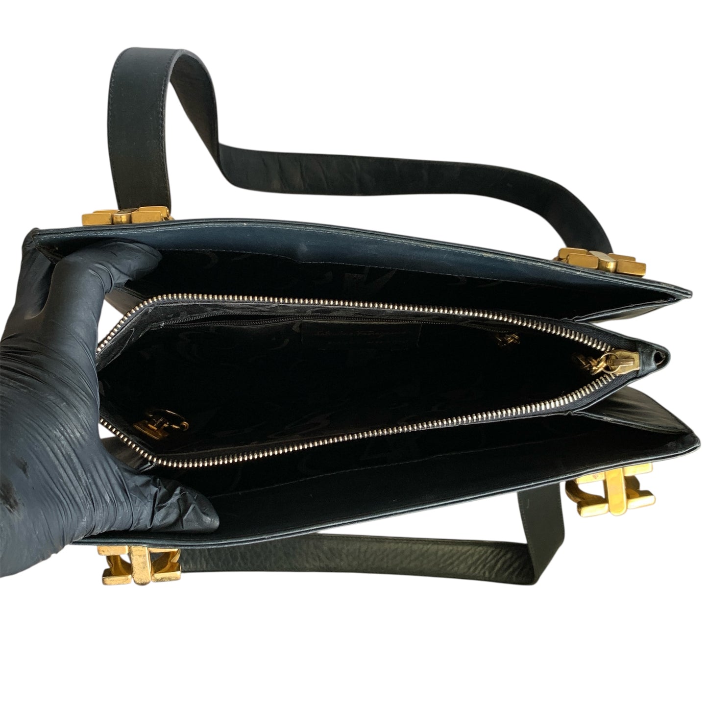 Salvatore Ferragamo gancini logo leather shoulder bag authentic with COA