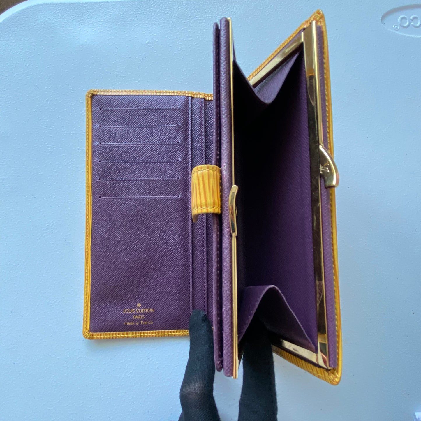 Louis Vuitton yellow Epi leather kiss lock long wallet MI0032 Authentic with coa 7.1x3.8