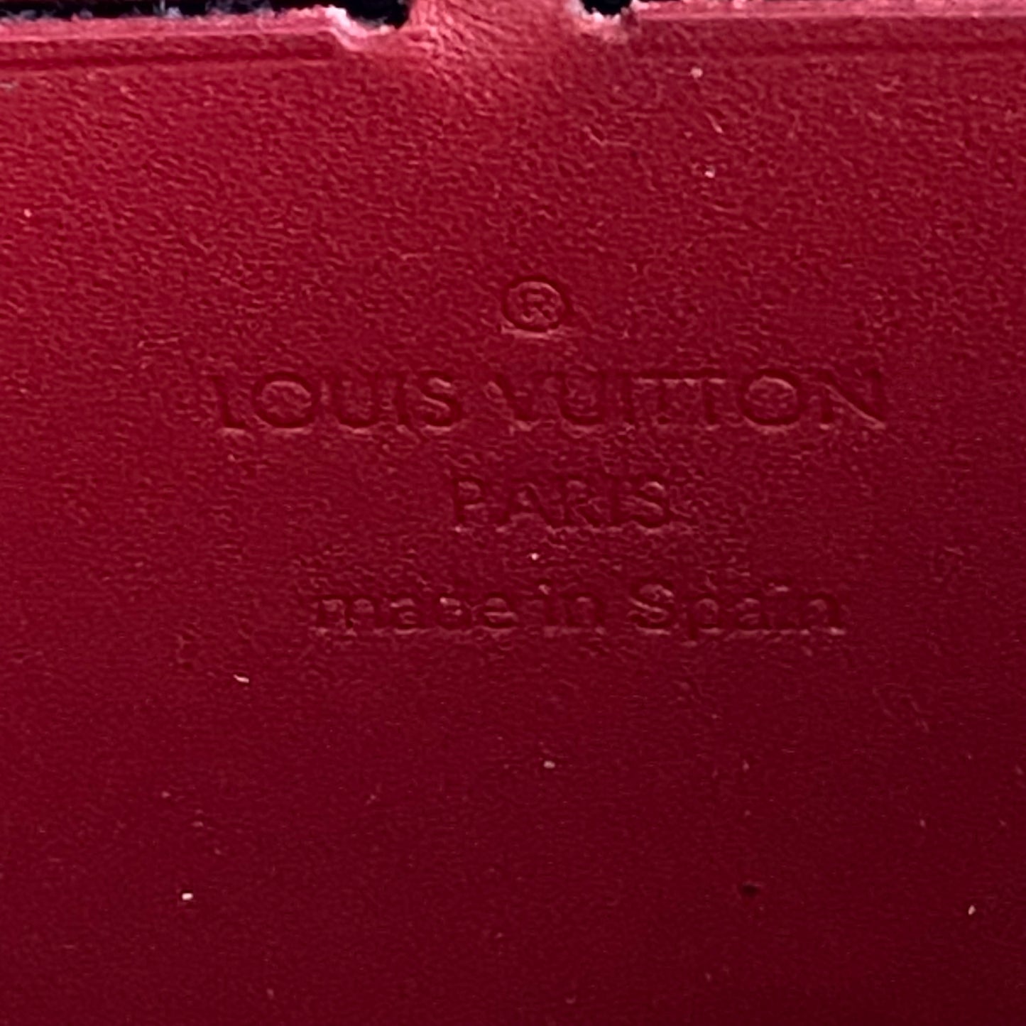 Louis Vuitton red vernis monogram zippy wallet ca1121 authentic with coa