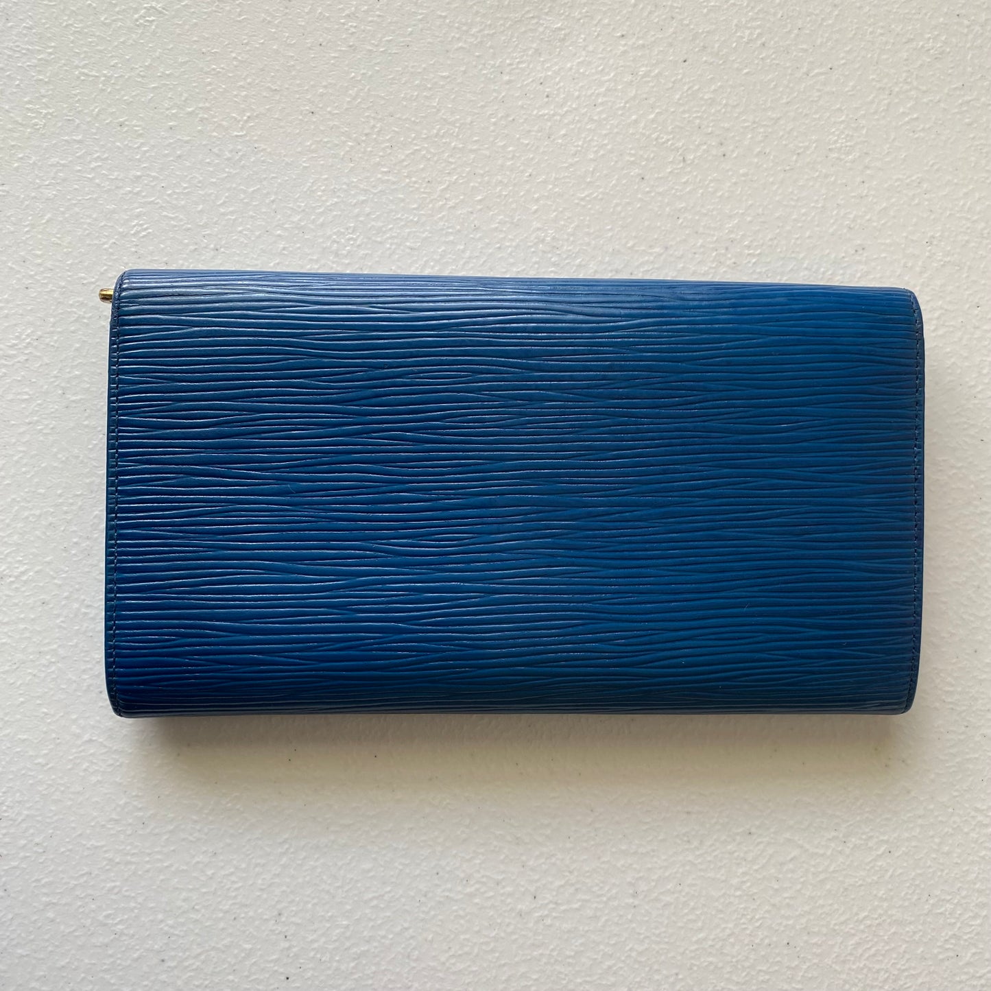 Louis Vuitton blue epi leather long wallet authentic with coa MI1912