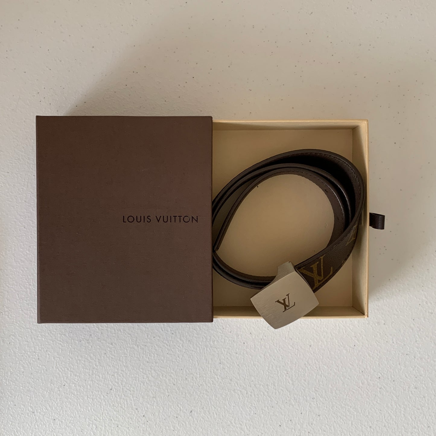 Louis Vuitton reversible Belt 75cm 30 inch authentic with COA and box