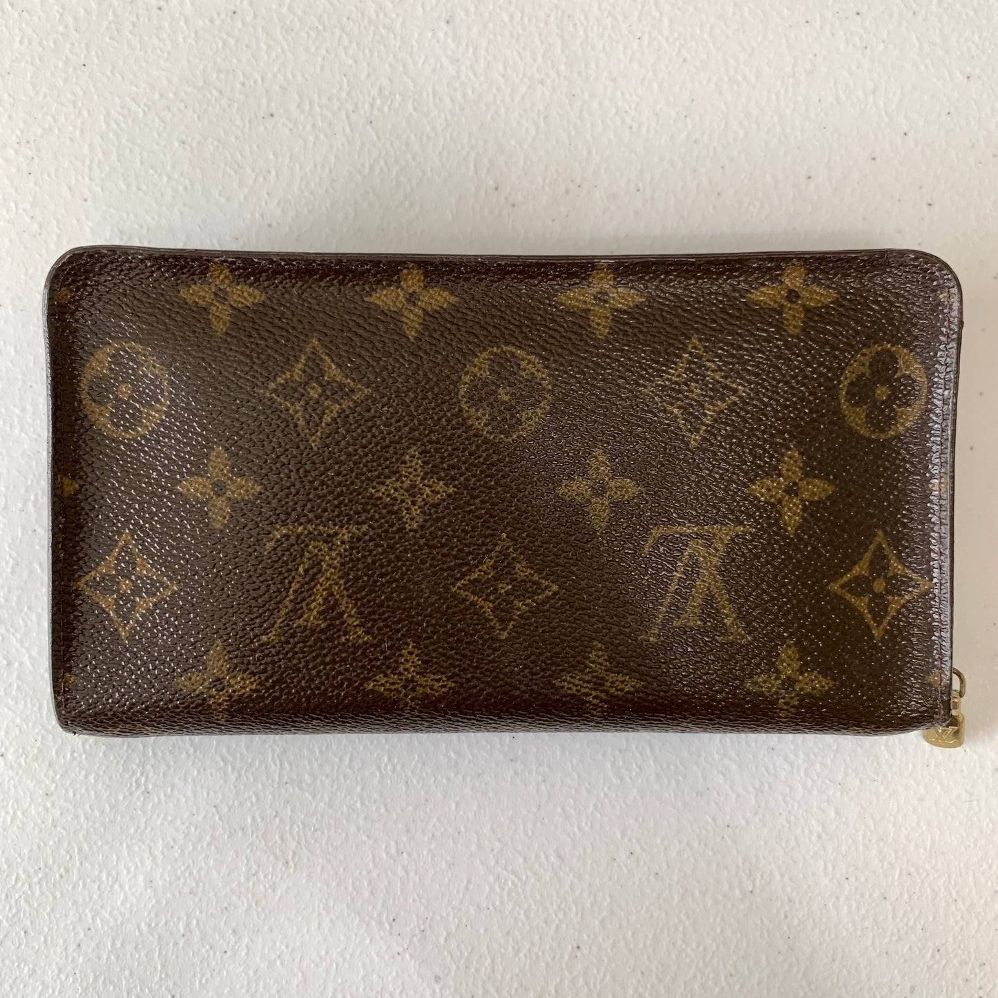 Louis Vuitton monogram zippy long wallet ca0030 authentic with COA