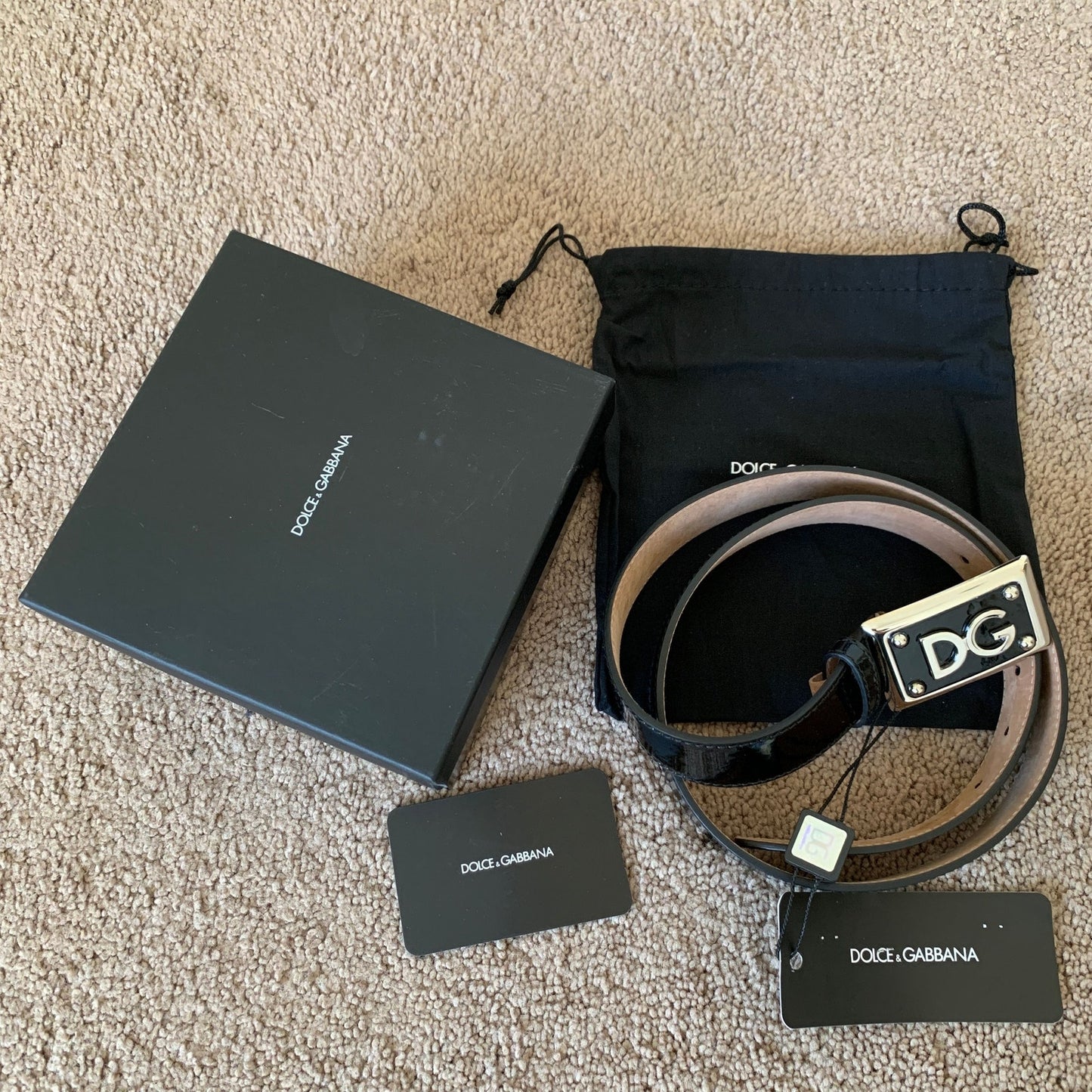 DG1019 Dolce & Gabbana unisex black patent leather belt size 90 cm 36 inch