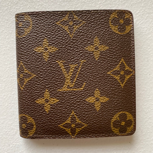 Louis Vuitton monogram men’s bifold wallet 881AN Authentic with COA 3.9x3.7