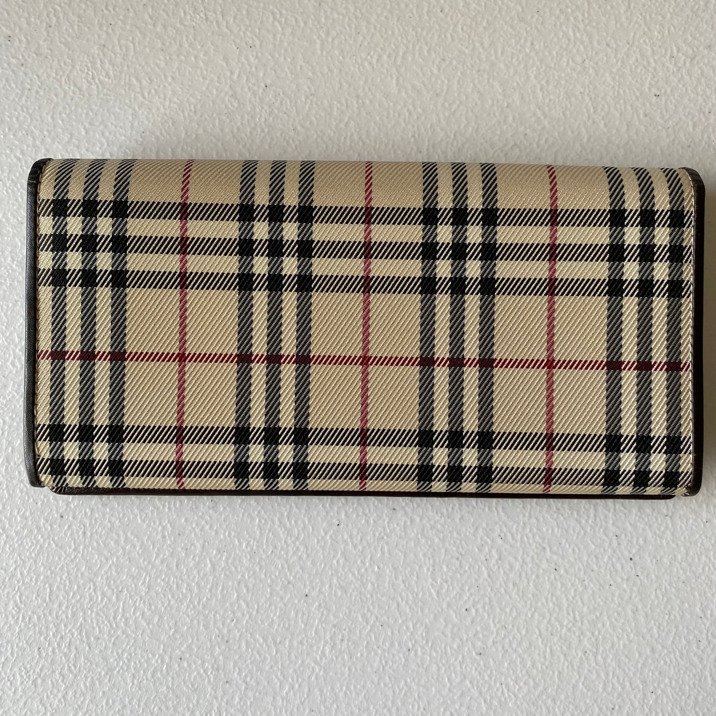 Burberry classic check long wallet Authentic with coa 7.3x3.9