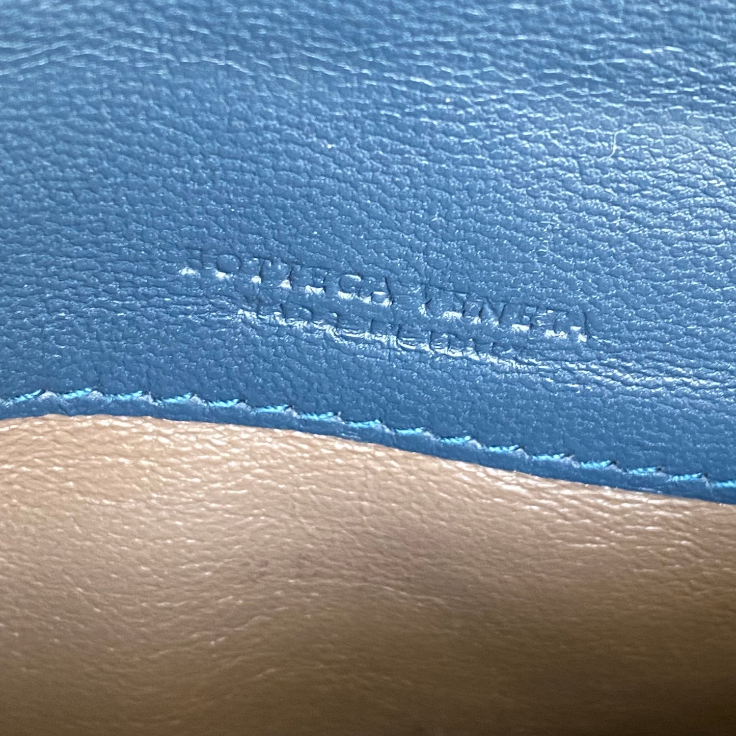 Bottega Veneta intrecciata blue leather long wallet Authentic with coa