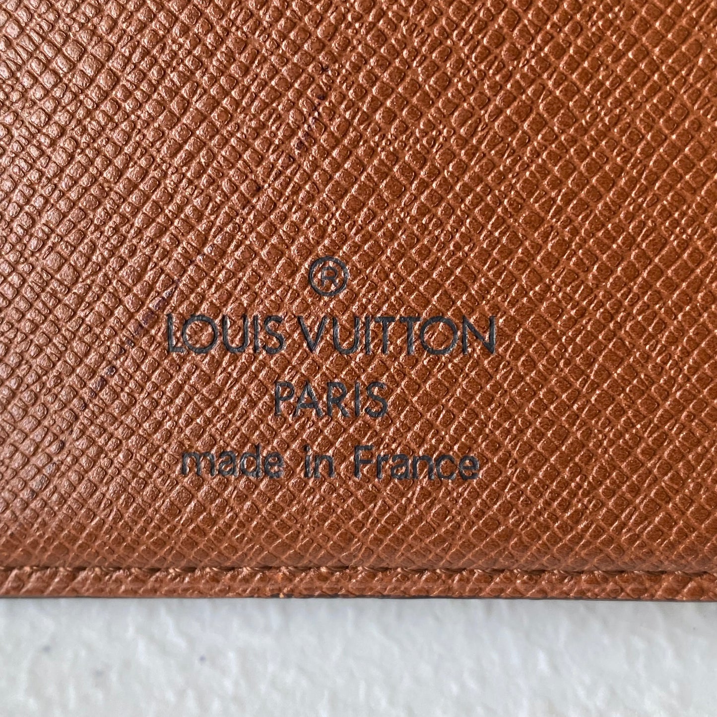 Louis Vuitton monogram kiss lock wallet MI0979 Authentic with COA