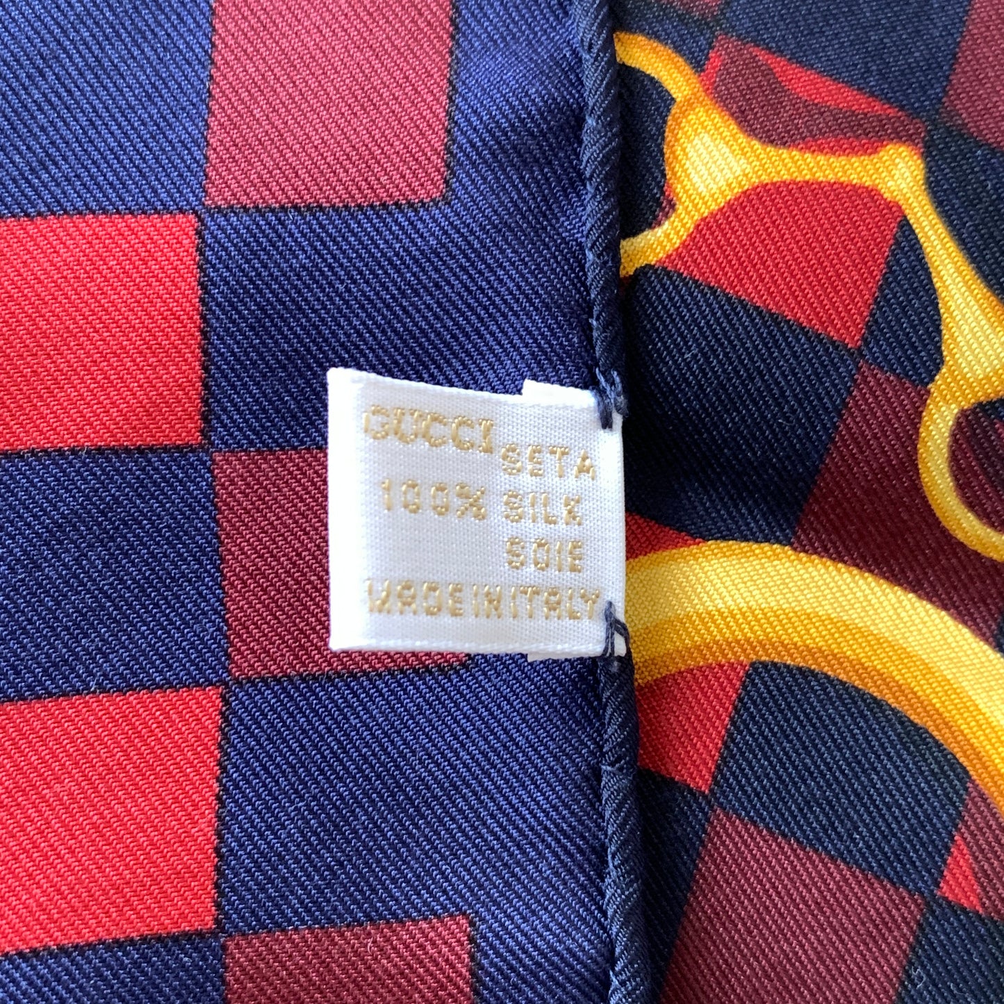 Gucci silk scarf Authentic with COA 16.5 inch