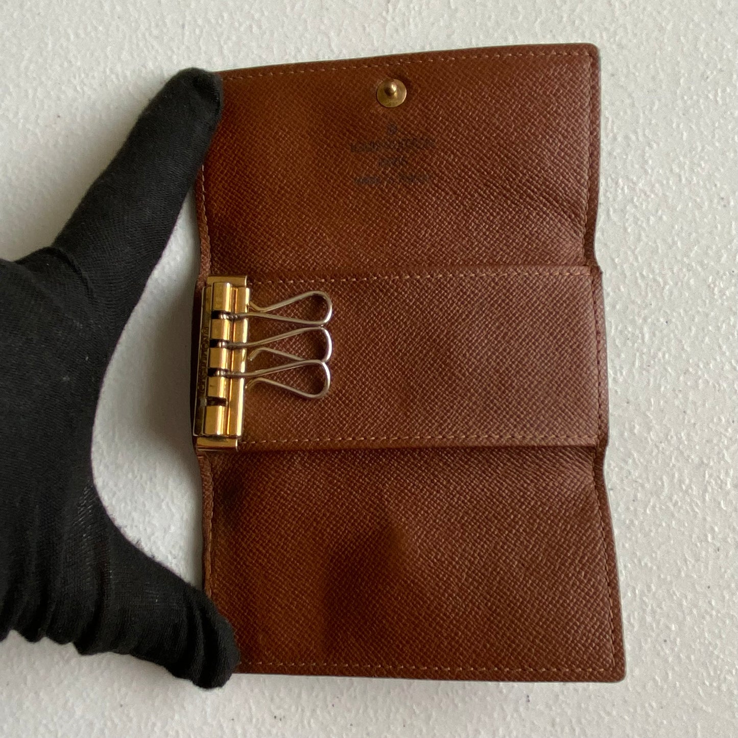 Louis Vuitton monogram 4 ring key holder Authentic with COA 4.1x2.1