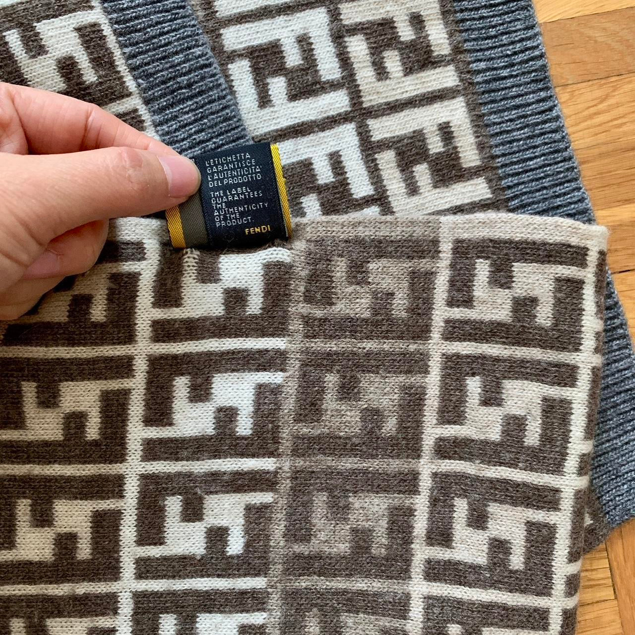 Authentic Fendi monogram women’s wool and cashmere scarf
