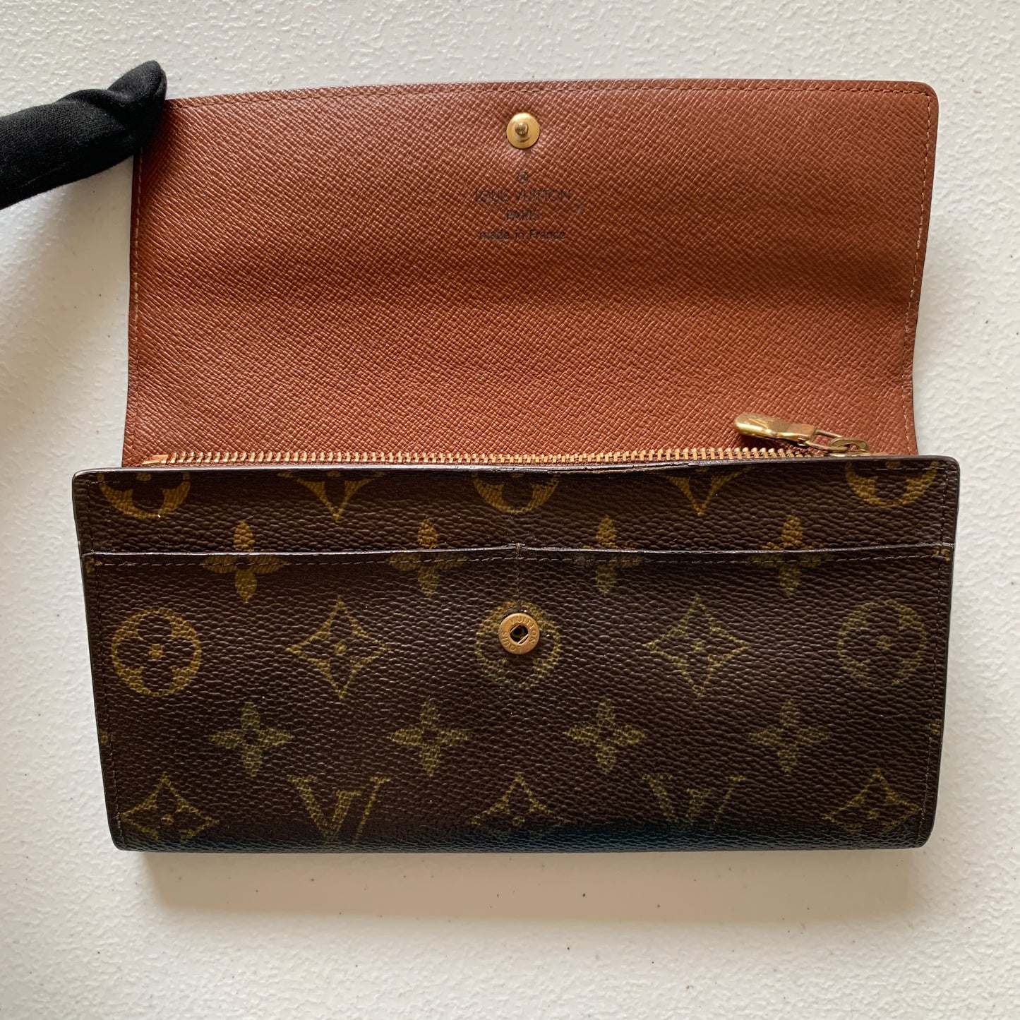 Louis Vuitton brown long wallet TH0012 Authentic with COA