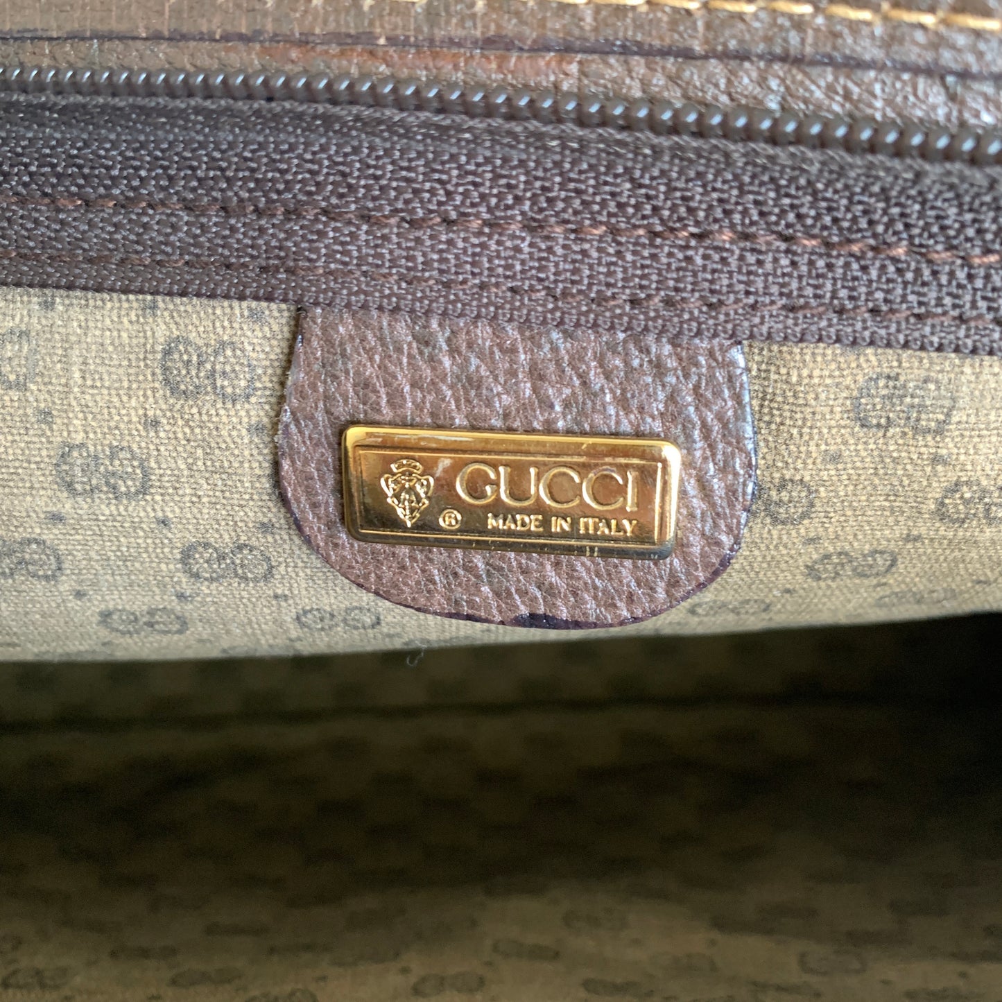Gucci GG supreme monogram clutch bag Authentic with COA