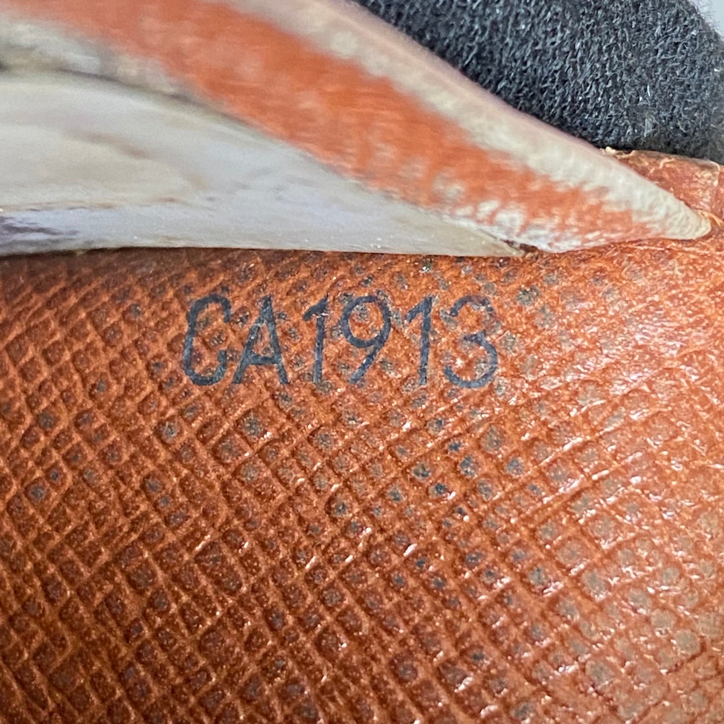 Louis Vuitton monogram ID pass holder CA1913 Authentic with COA 4.5x3.3
