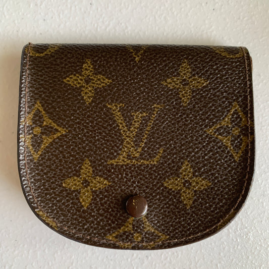 Louis Vuitton monogram coin pouch Ct0970 authentic with COA