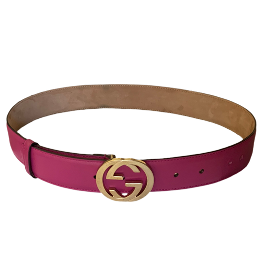 Authentic Gucci women’s fuchsia leather belt