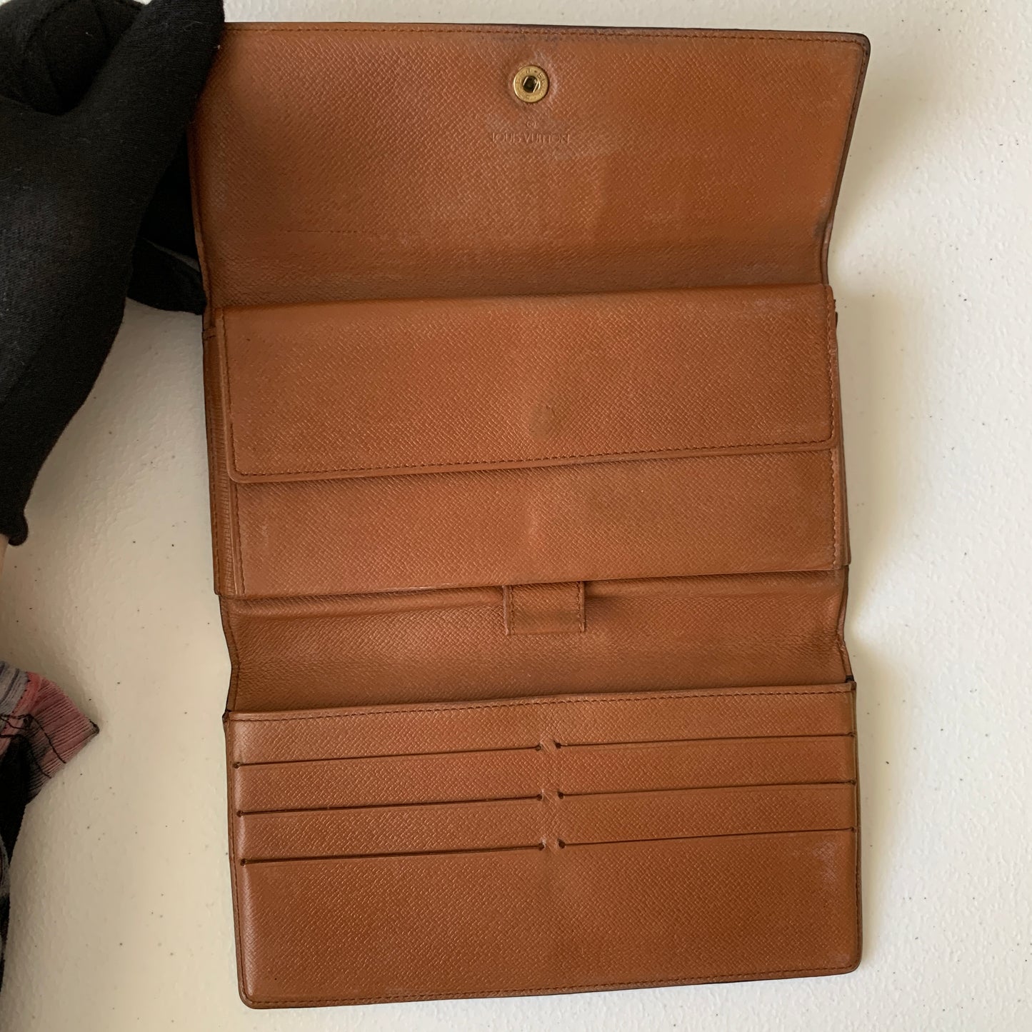 Louis Vuitton sarah long wallet MI1920 authentic with COA 4.5x 7.25