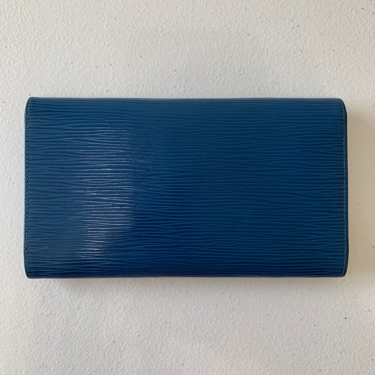Louis Vuitton epi leather blue long wallet CA0972authentic with COA