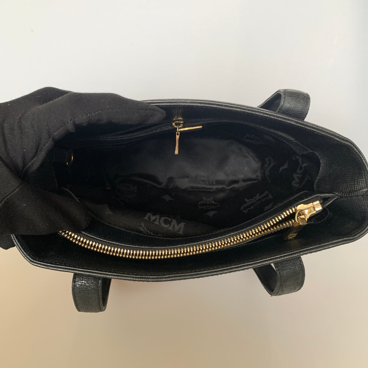 MCM black bucket leather shoulder bag Authentic with COA 10.2x9.3x5.2